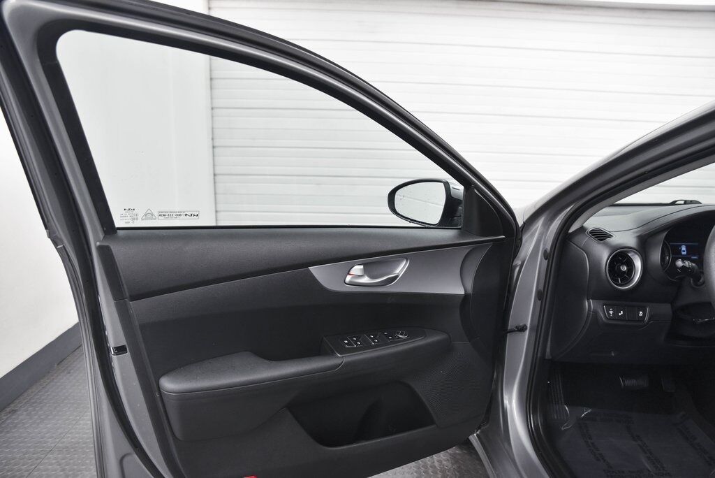 2023 Kia Forte LXS Akron OH