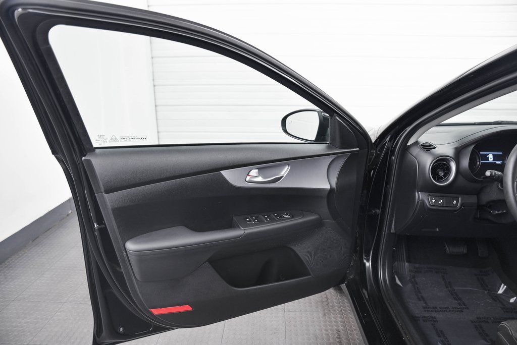 2023 Kia Forte LXS Akron OH