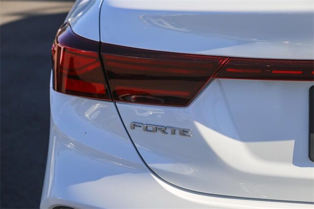 2023 Kia Forte LXS Glendale CA