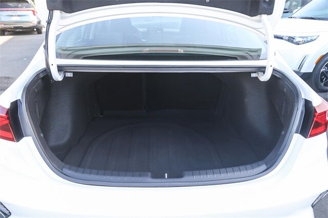 2023 Kia Forte LXS Glendale CA