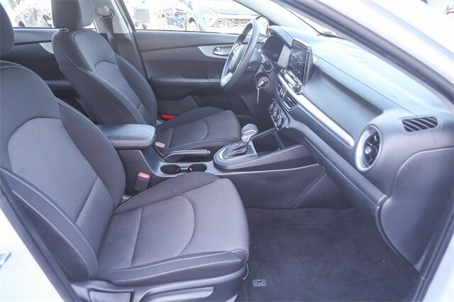 2023 Kia Forte LXS Glendale CA