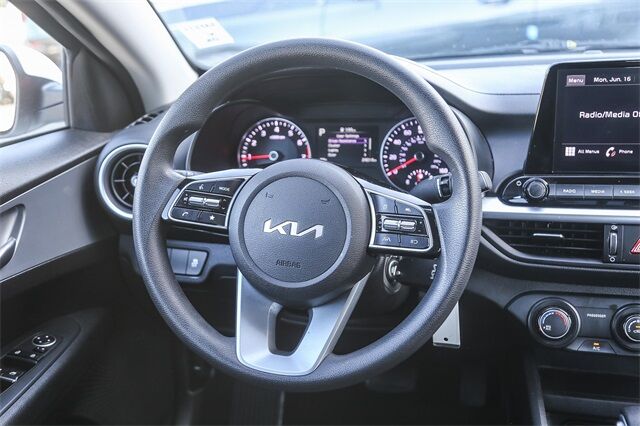 2023 Kia Forte LXS Glendale CA