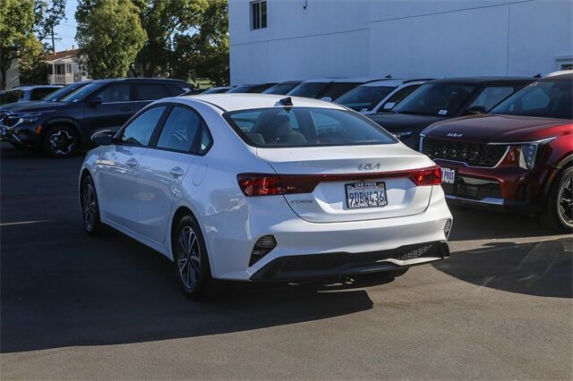 2023 Kia Forte LXS Glendale CA