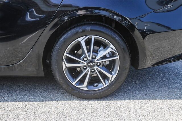 2023 Kia Forte LXS Glendale CA