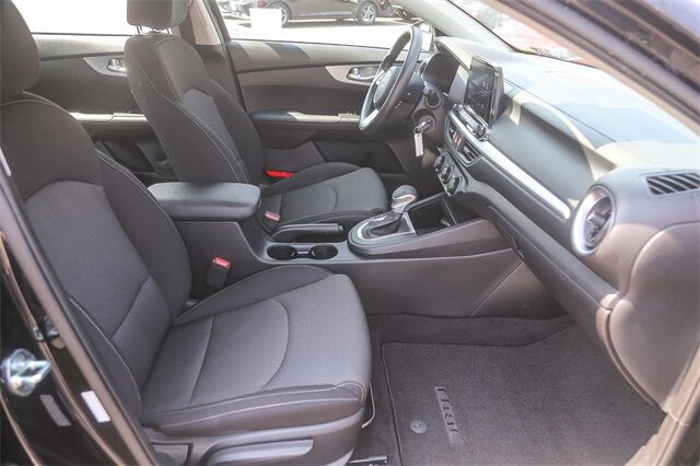 2023 Kia Forte LXS Glendale CA