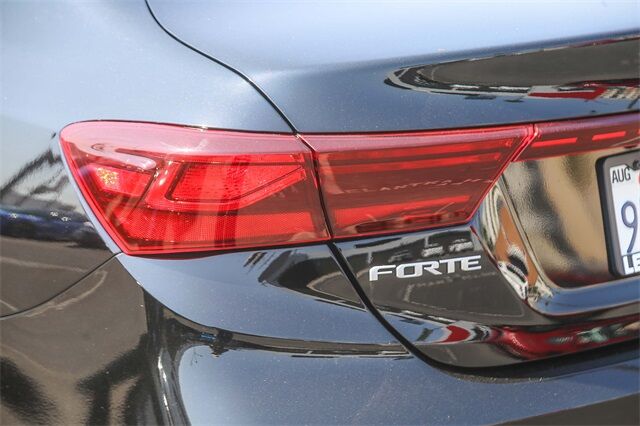 2023 Kia Forte LXS Glendale CA