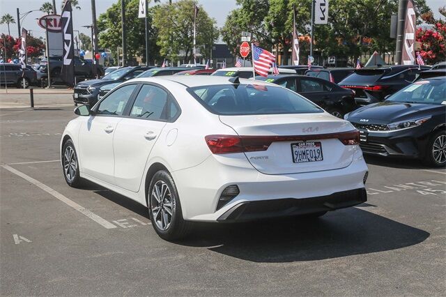 2023 Kia Forte LXS Glendale CA