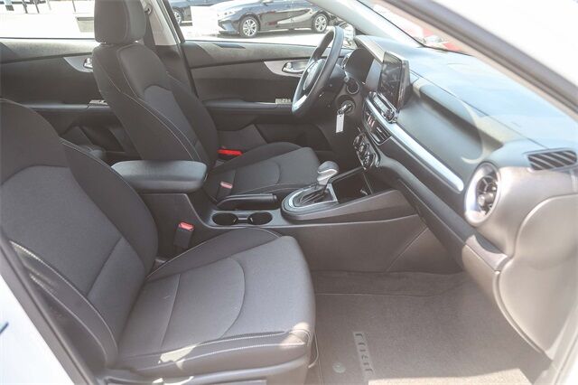 2023 Kia Forte LXS Glendale CA