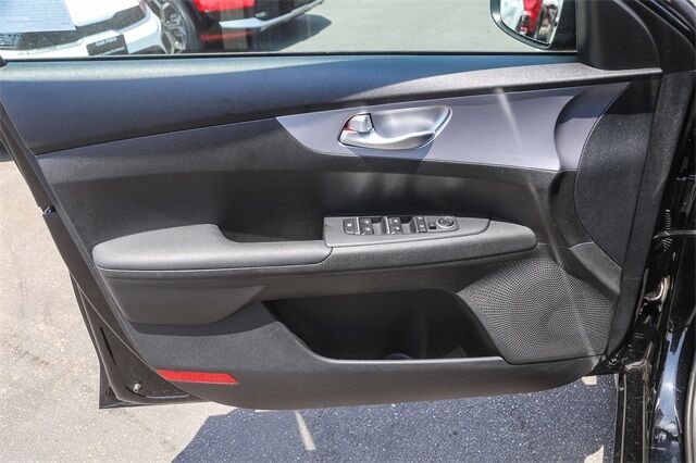 2023 Kia Forte LXS Glendale CA