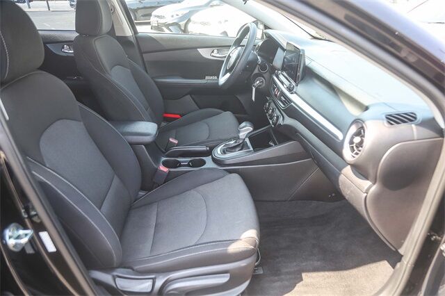 2023 Kia Forte LXS Glendale CA