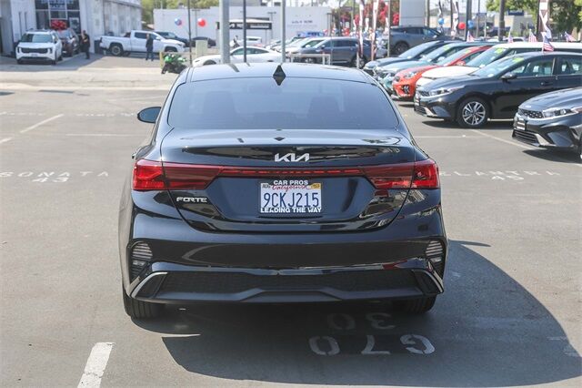 2023 Kia Forte LXS Glendale CA