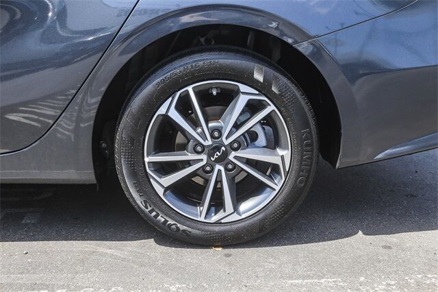 2023 Kia Forte LXS Glendale CA