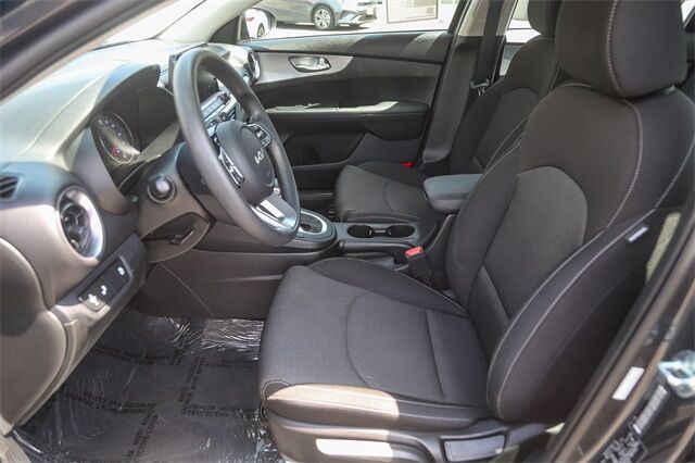2023 Kia Forte LXS Glendale CA