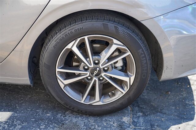 2023 Kia Forte LXS Huntington Beach CA
