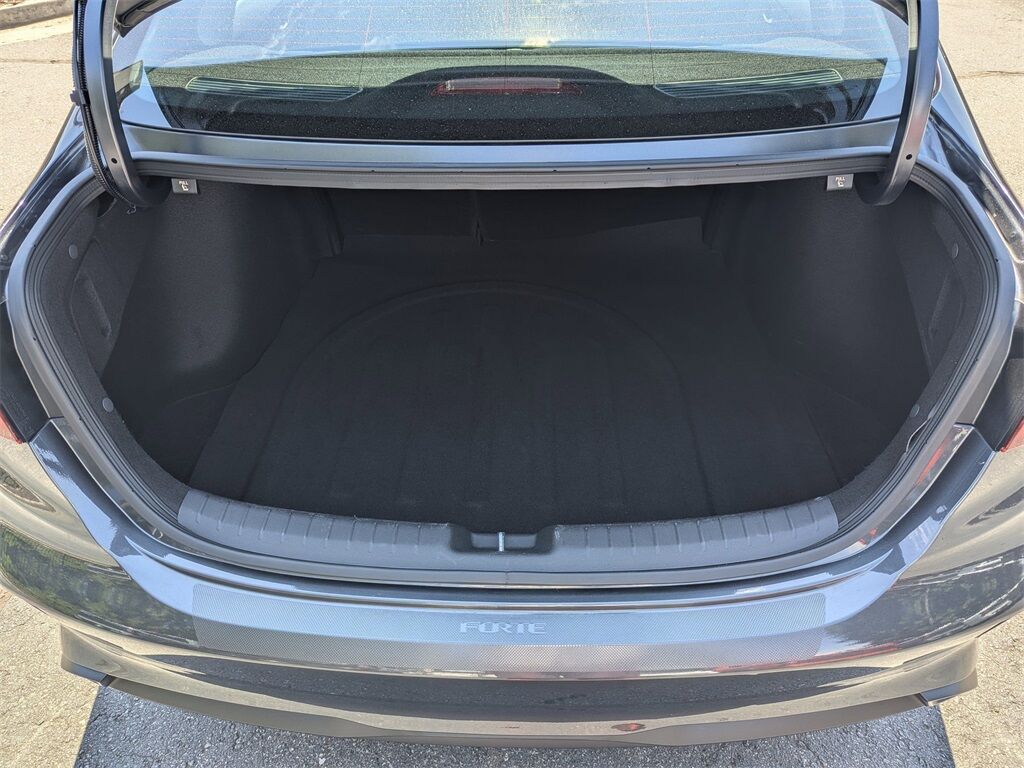 2023 Kia Forte LXS Kennesaw GA