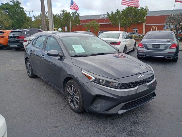 2023 Kia Forte LXS