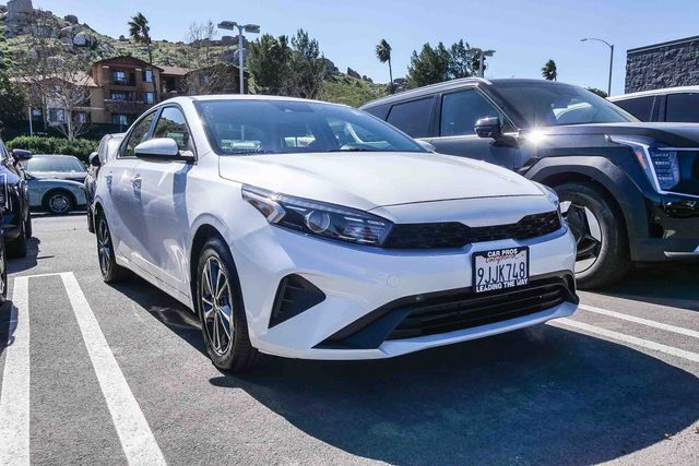 2023 Kia Forte LXS