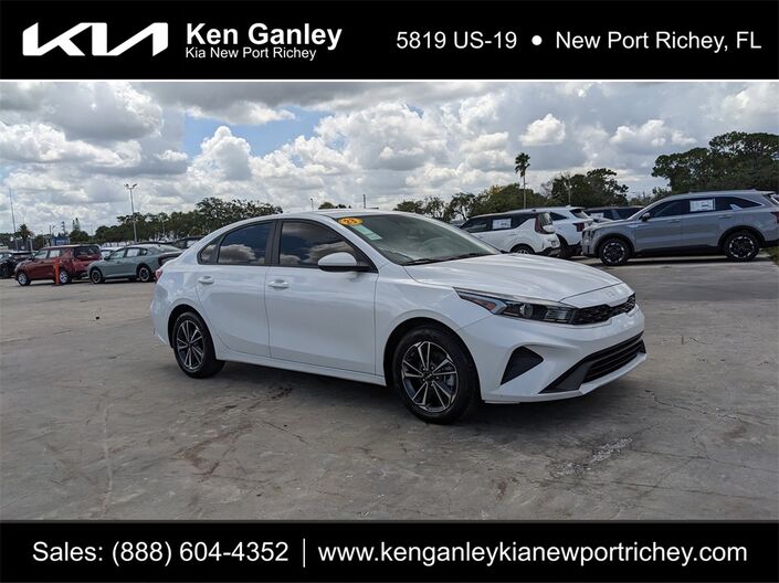 2023 Kia Forte LXS Oshkosh WI