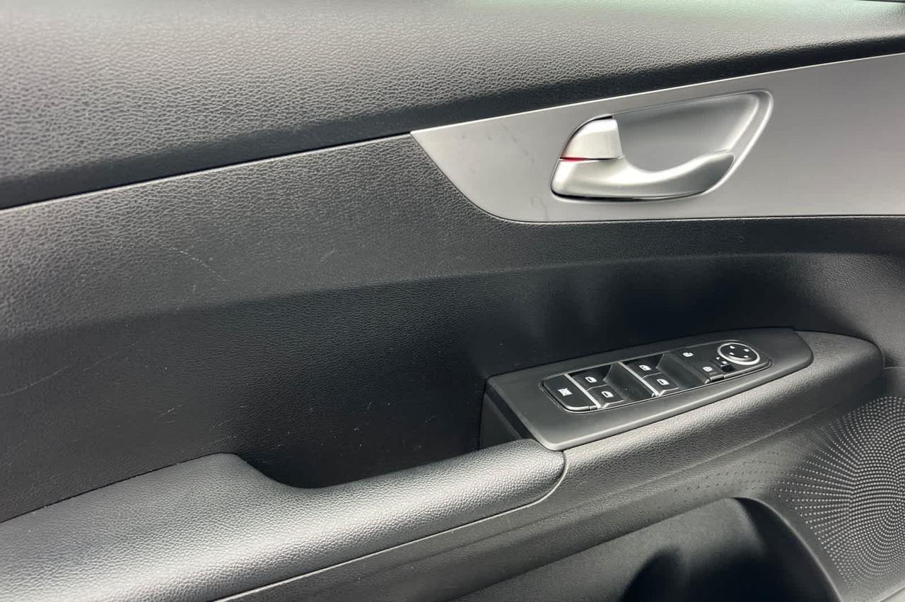 2023 Kia Forte LXS Roseville CA