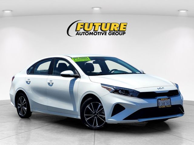 2023 Kia Forte LXS
