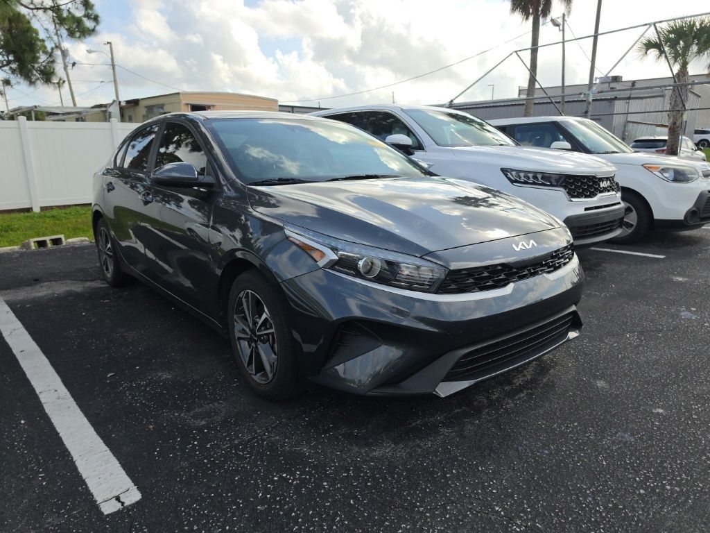 2023 Kia Forte LXS