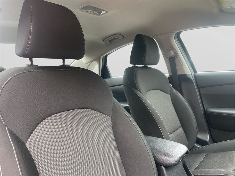 2023 Kia Forte LXS Sedan 4D Port Orchard WA