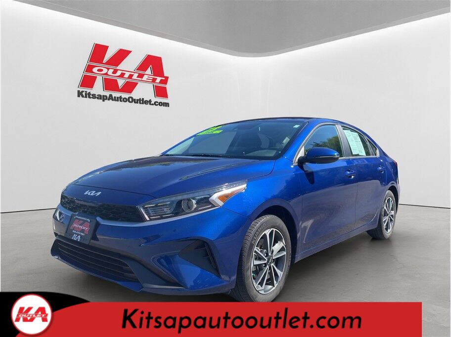 2023 Kia Forte LXS Sedan 4D