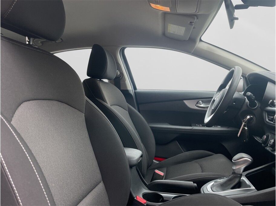 2023 Kia Forte LXS Sedan 4D Port Orchard WA