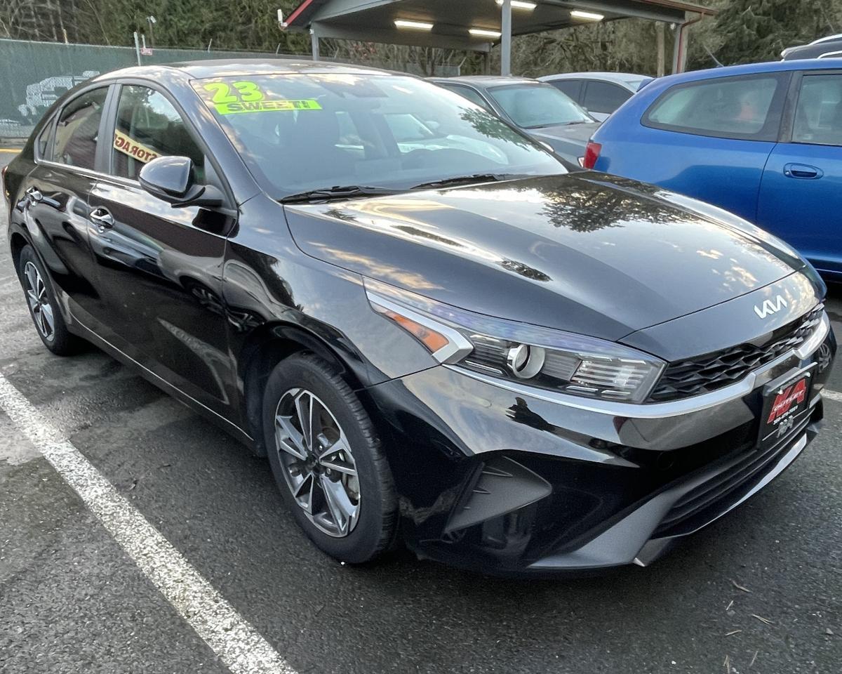 2023 Kia Forte LXS Sedan 4D