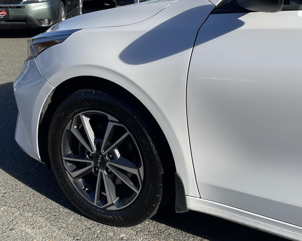 2023 Kia Forte LXS Sedan 4D