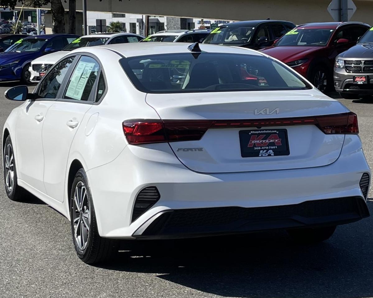 2023 Kia Forte LXS Sedan 4D Port Orchard WA