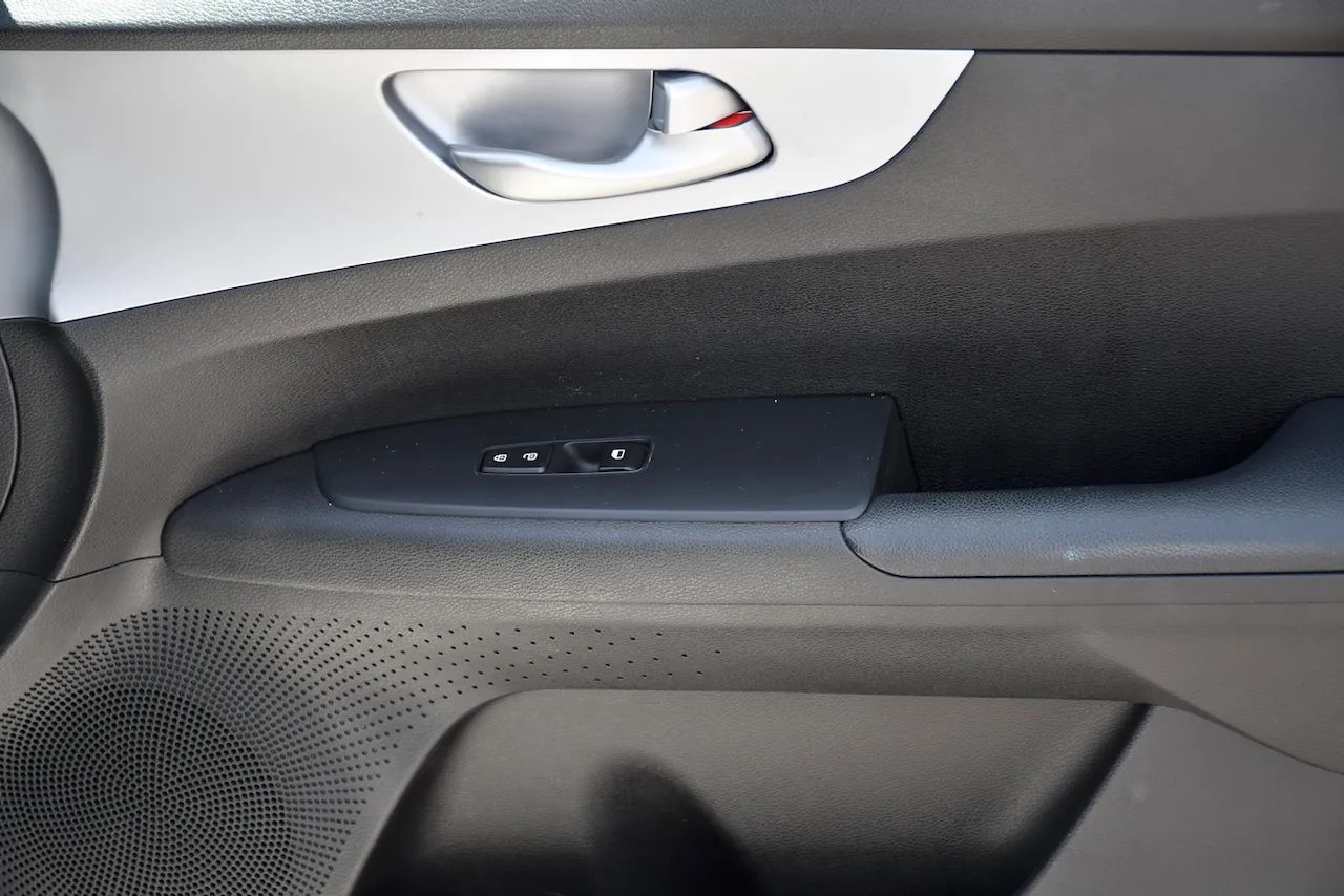 2023 Kia Forte LXS Sedan 4D Doral FL