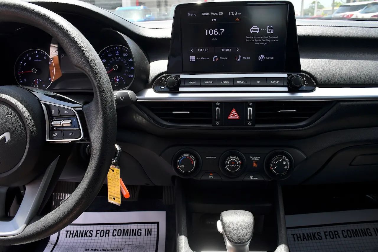 2023 Kia Forte LXS Sedan 4D Doral FL