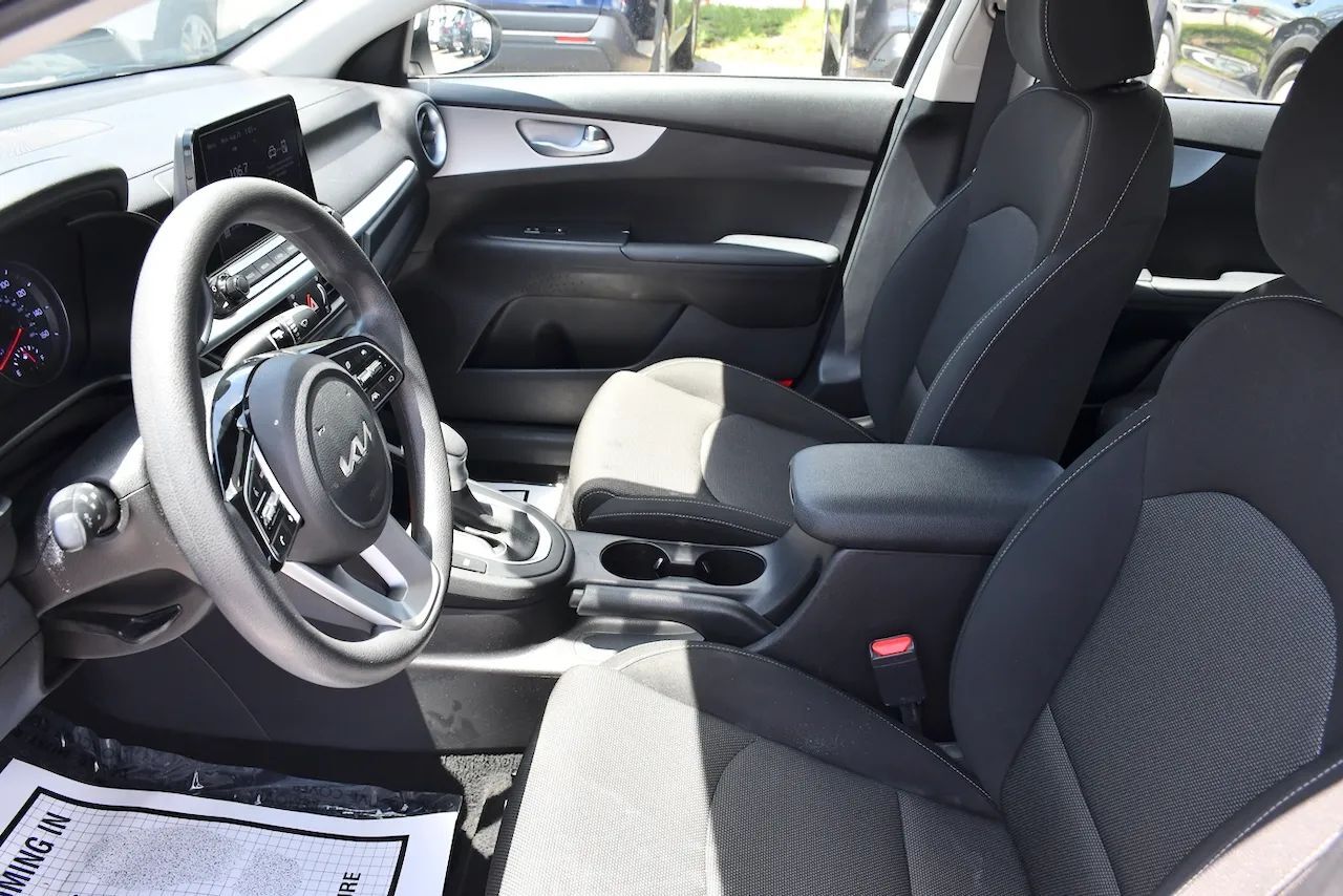 2023 Kia Forte LXS Sedan 4D Doral FL