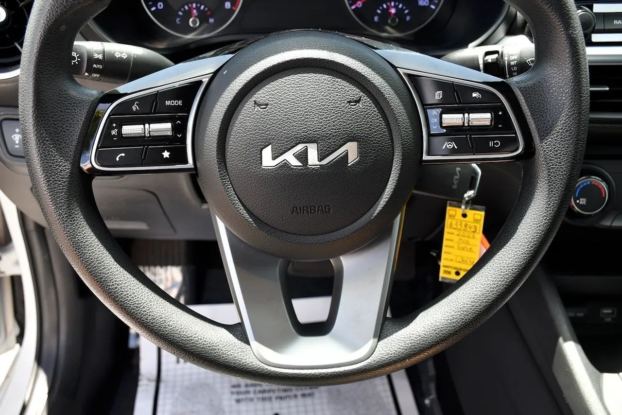 2023 Kia Forte LXS Sedan 4D Doral FL
