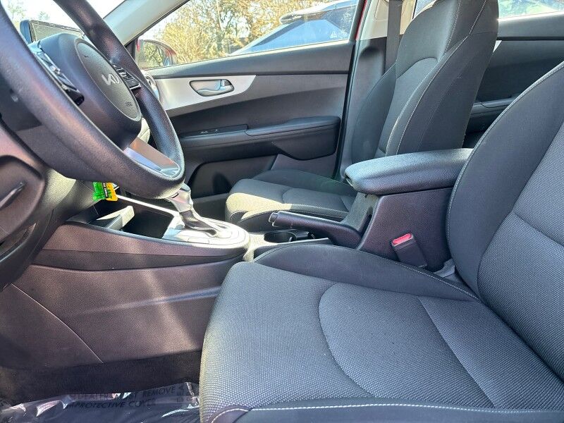2023 Kia Forte LXS Seffner FL