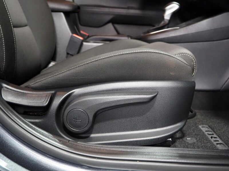 2023 Kia Forte LXS *TECHNOLOGY PKG, BACKUP-CAMERA, BLIND SPOT & LANE DEPARTURE ALERT, COLLISION ALERT w/BRAKING, COLOR TOUCHSCREEN, REMOTE KEYLESS ENTRY, ALLOY WHEELS, BLUETOOTH, ANDROID & APPLE Round Rock TX