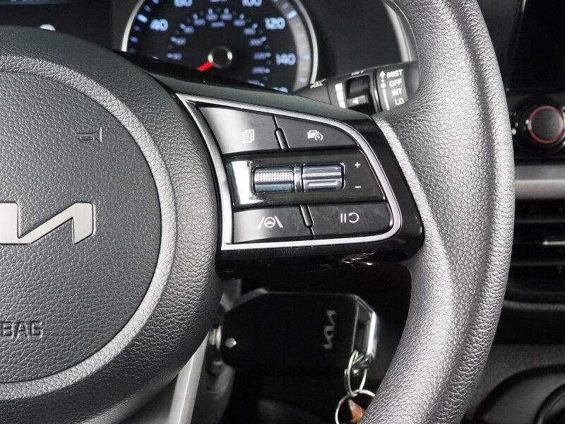 2023 Kia Forte LXS *TECHNOLOGY PKG, BACKUP-CAMERA, BLIND SPOT & LANE DEPARTURE ALERT, COLLISION ALERT w/BRAKING, COLOR TOUCHSCREEN, REMOTE KEYLESS ENTRY, ALLOY WHEELS, BLUETOOTH, ANDROID & APPLE Round Rock TX