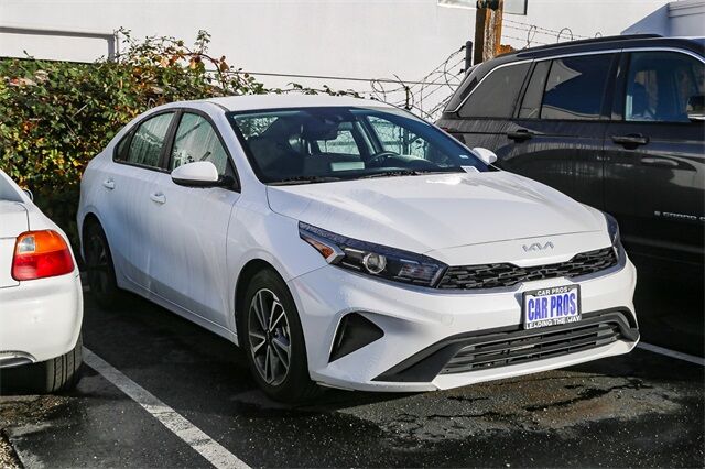 2023 Kia Forte LXS