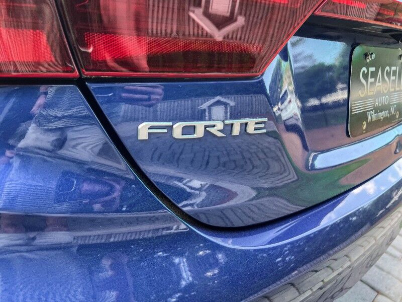 2023 Kia Forte LXS Wilmington NC
