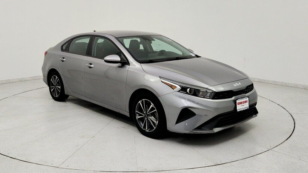 2023 Kia Forte LXS