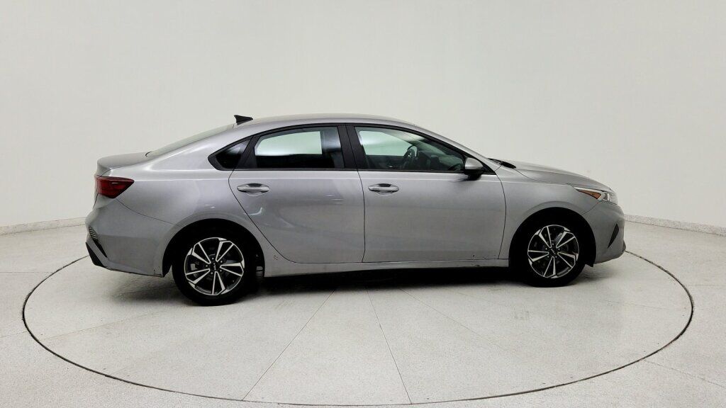 2023 Kia Forte LXS Laurel MD