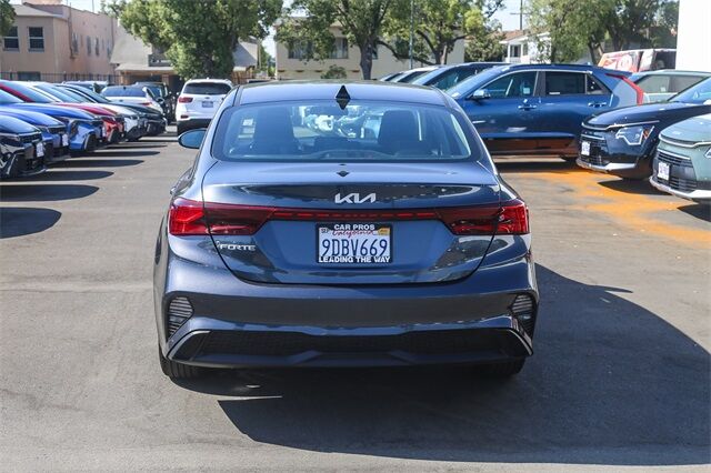 2023 Kia Forte LXS Glendale CA