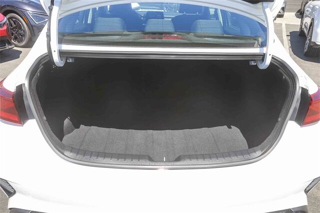 2023 Kia Forte LXS Glendale CA