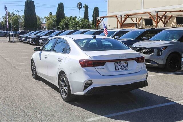 2023 Kia Forte LXS Glendale CA