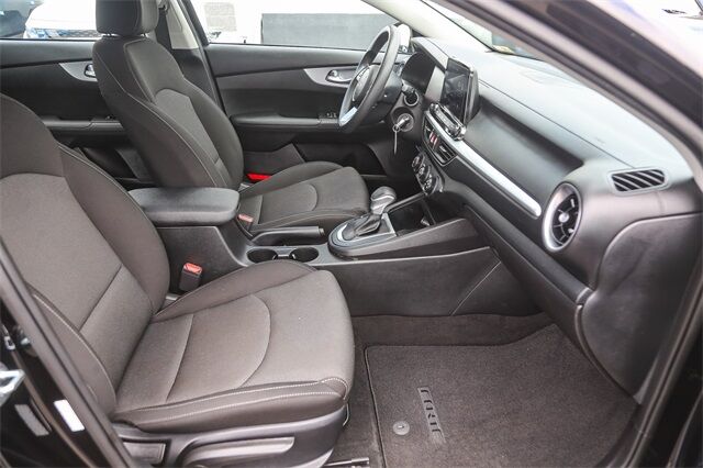 2023 Kia Forte LXS Glendale CA