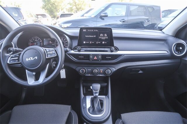 2023 Kia Forte LXS Glendale CA