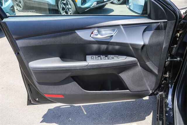 2023 Kia Forte LXS Glendale CA