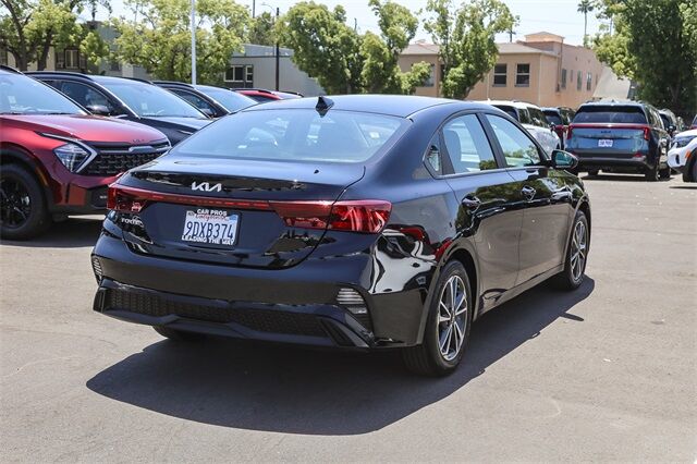 2023 Kia Forte LXS Glendale CA
