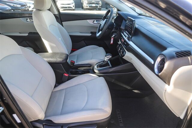 2023 Kia Forte LXS Glendale CA
